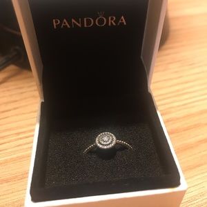 Pandora Ring